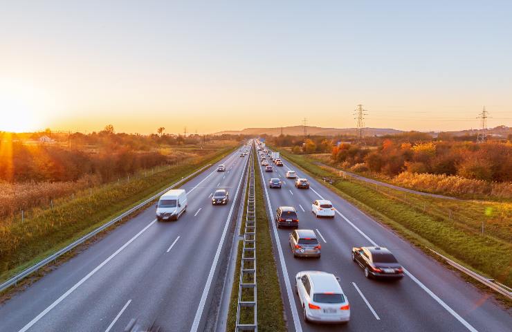 autostrada contromano sanzioni