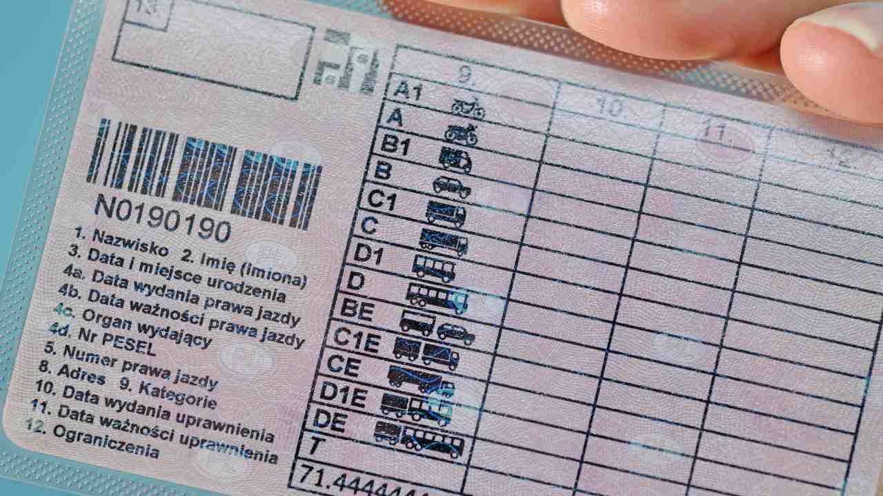 Patente, l'età massima per poter guidare