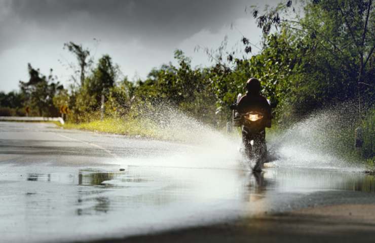 moto che ha imbarcato acqua 